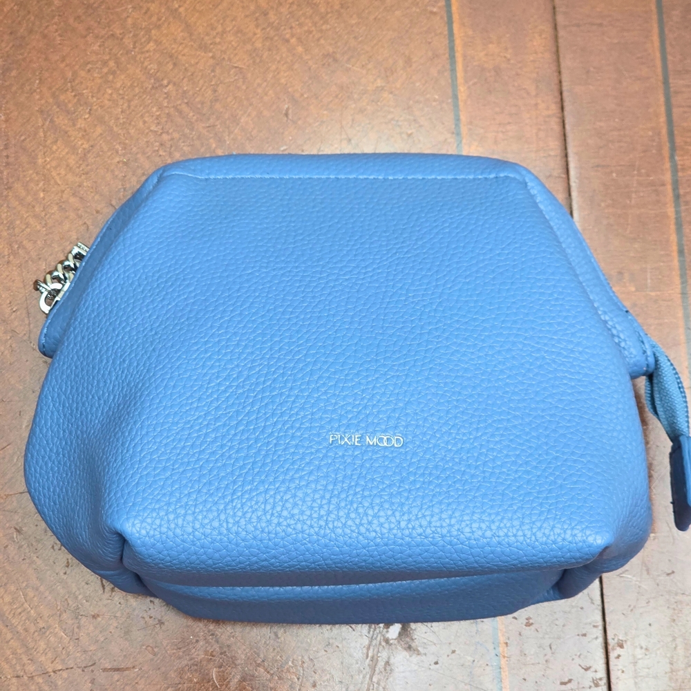 Pixie Mood Josie Travel Pouch Blue 100% Vegan‎ Leather Cosmetic Bag Organizer - Picture 4 of 14